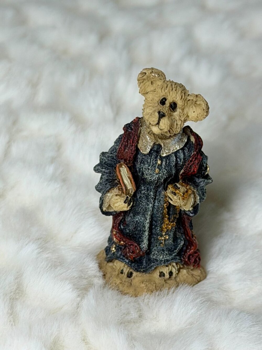 Vintage Miniature Boyds Town Village Rev. Bruin